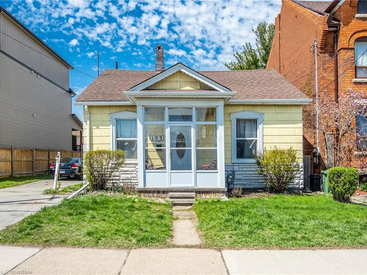 193 Locke Street N, Hamilton, ON, L8R 3B1 - 3