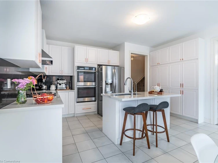 282 Humphrey Street, Hamilton, ON, L8B 1X4 - 13