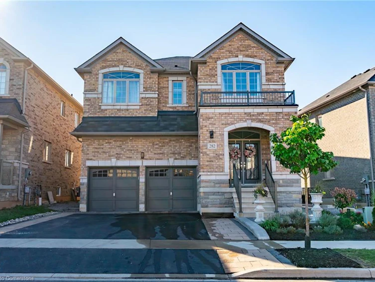 282 Humphrey Street, Hamilton, ON, L8B 1X4