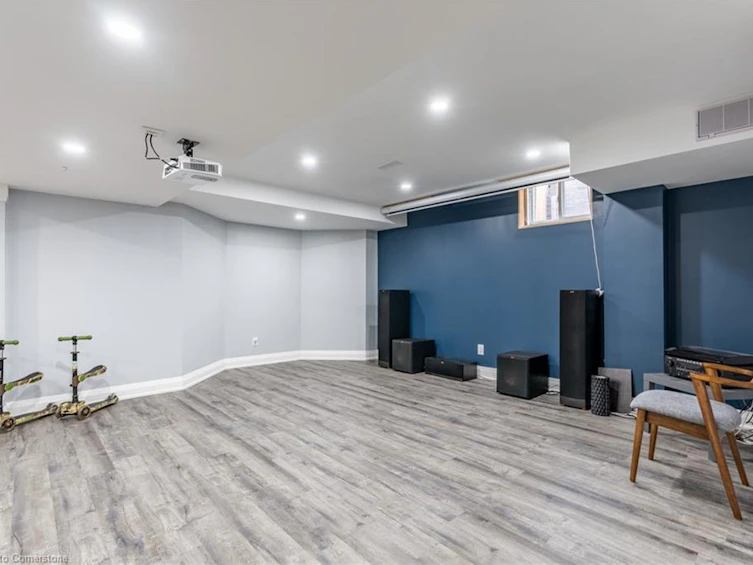 282 Humphrey Street, Hamilton, ON, L8B 1X4 - 33