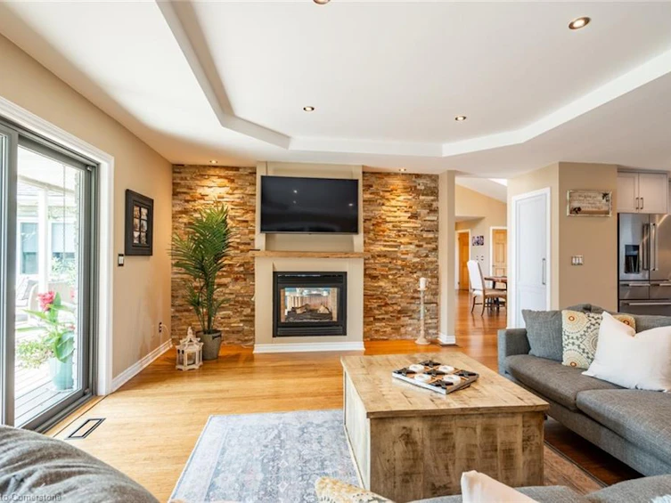 399 Old Brock Road, Hamilton, ON, L9H 5J1 - 14