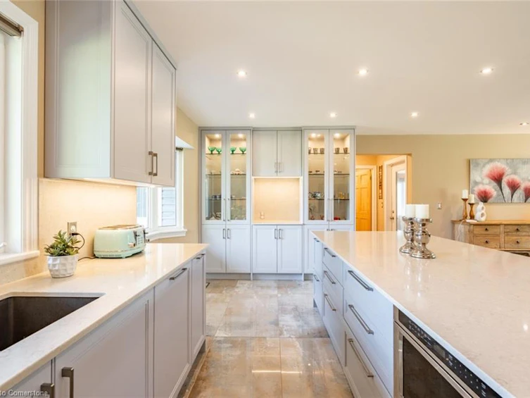 399 Old Brock Road, Hamilton, ON, L9H 5J1 - 11