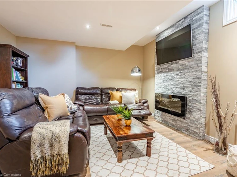 399 Old Brock Road, Hamilton, ON, L9H 5J1 - 35