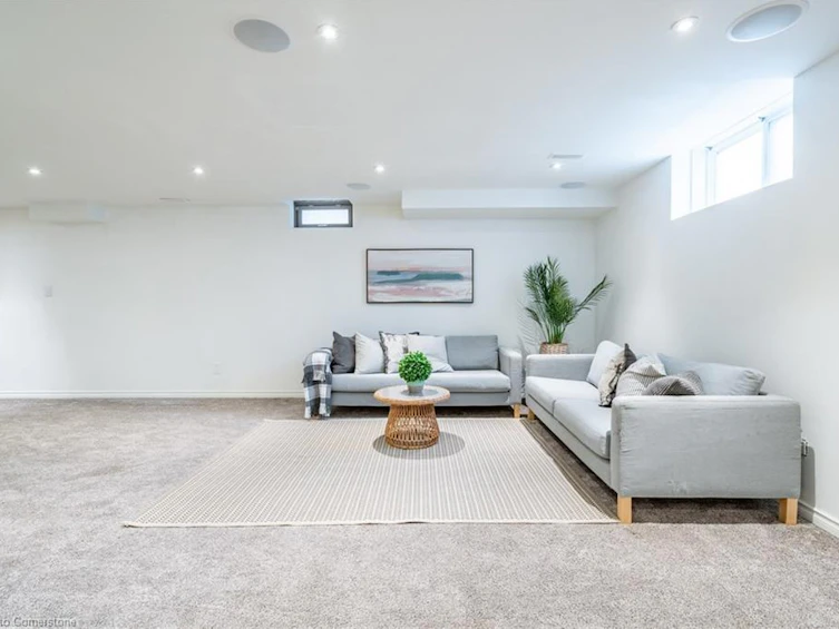 6 Newlove Street, Hamilton, ON, L0R 1C0 - 32