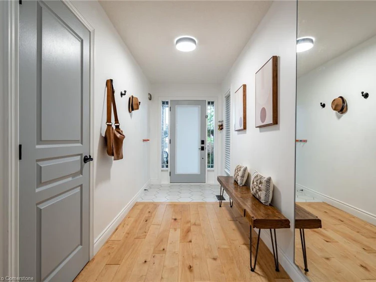 6 Newlove Street, Hamilton, ON, L0R 1C0 - 4