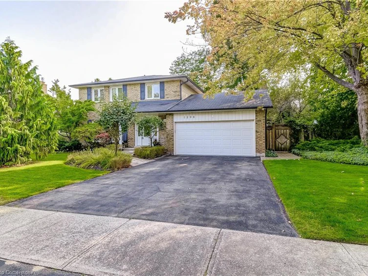 1296 Cermel Drive, Mississauga, ON, L5H 3V4