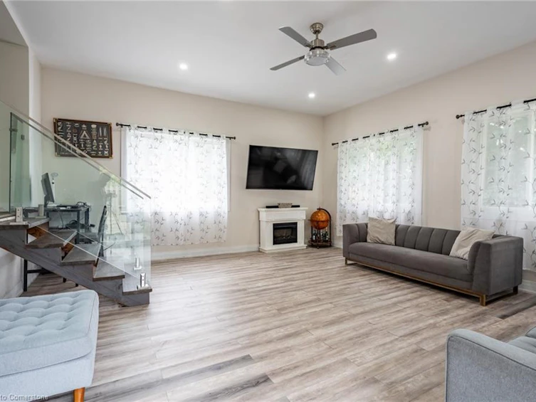 111 Westhumber Boulevard, Toronto, ON, M9W 3M9 - 8
