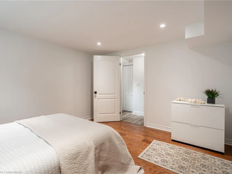 656 King Road, Burlington, ON, L7T 3K4 - 27