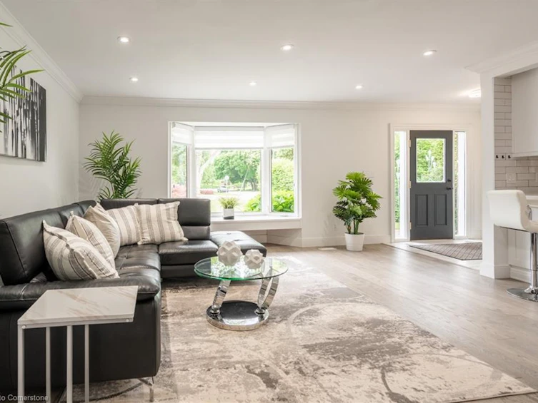 656 King Road, Burlington, ON, L7T 3K4 - 6