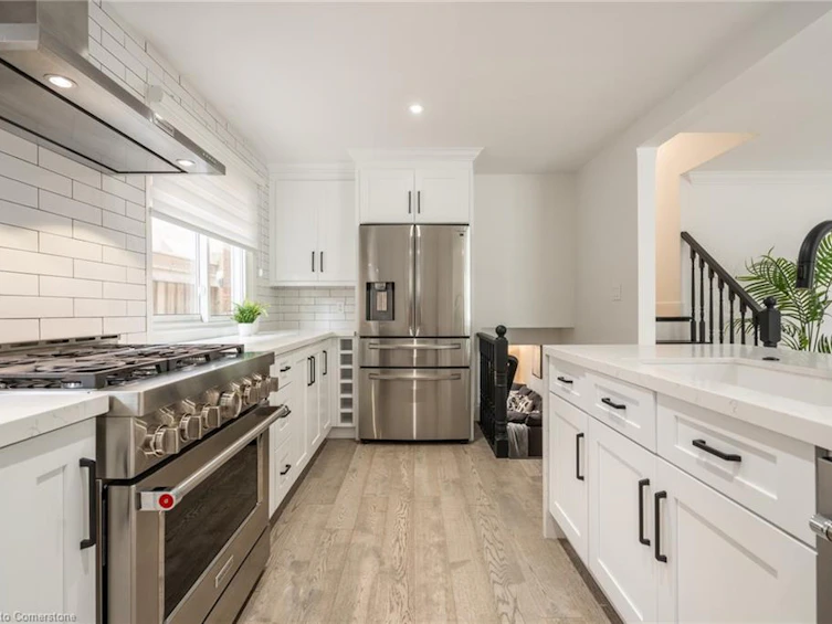 656 King Road, Burlington, ON, L7T 3K4 - 11