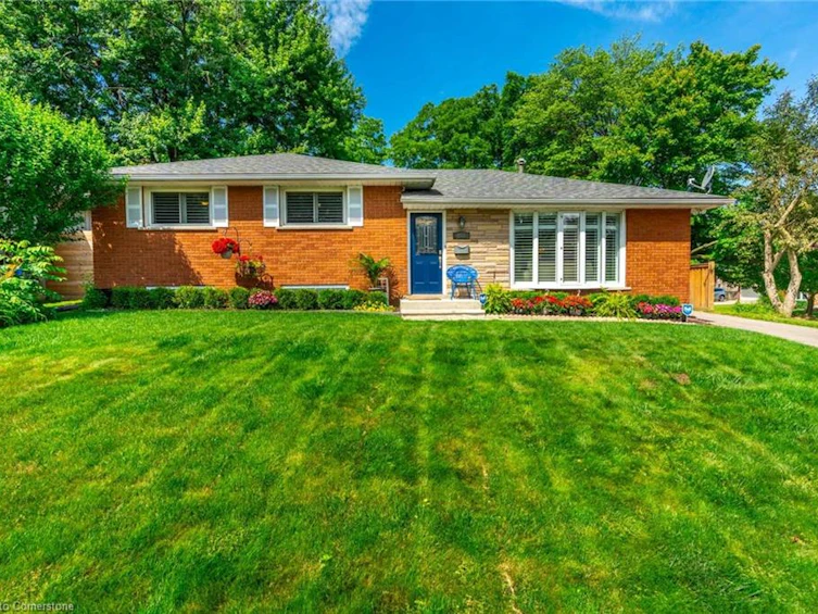 266 Alma Lane, Hamilton, ON, L9G 2T5 - 3
