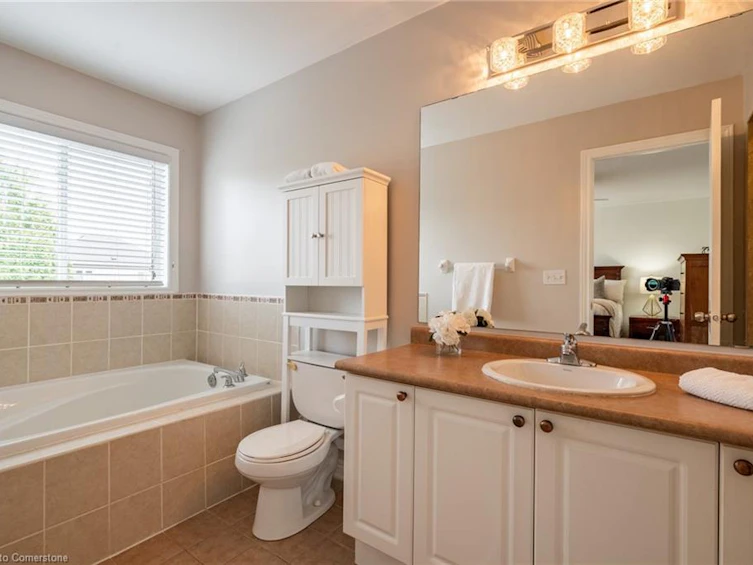 67 Golden Iris Crescent, Hamilton, ON, L8B 0R6 - 16