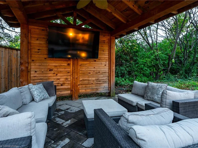 81 Flanders Drive, Hamilton, ON, L8B 0G6 - 37