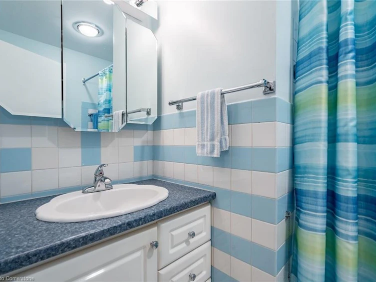 2434 Eileen Drive, Burlington, ON, L7R 1M8 - 22