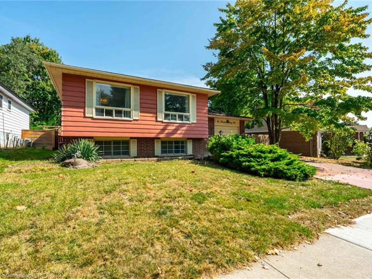 1465 Westbury Avenue, Burlington, ON, L7P 1M1 - 2