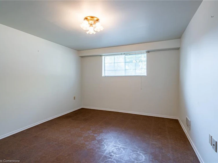 1465 Westbury Avenue, Burlington, ON, L7P 1M1 - 24