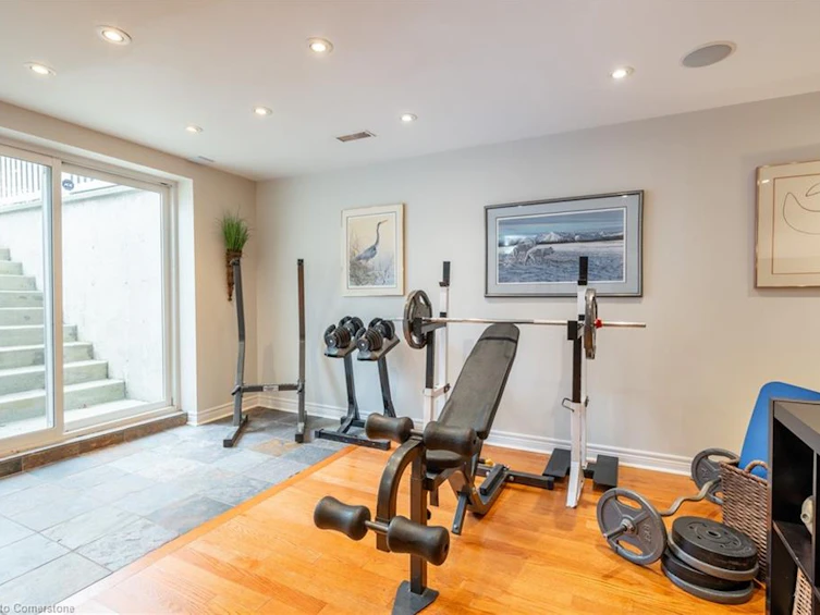 100 Boulding Avenue, Hamilton, ON, L8B 0M1 - 30
