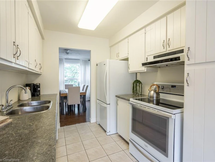 3-1552 Kerns Road, Burlington, ON, L7P 3A7 - 7