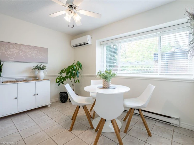 3-1552 Kerns Road, Burlington, ON, L7P 3A7 - 5