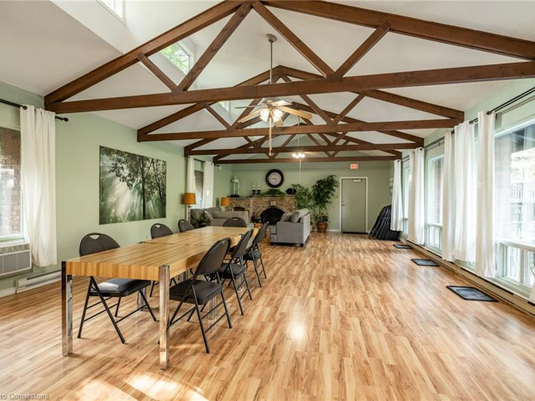 3-1552 Kerns Road, Burlington, ON, L7P 3A7 - 37