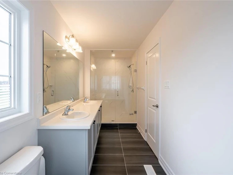 9201 Griffon Street, Niagara Falls, ON, L2G 3R6 - 22