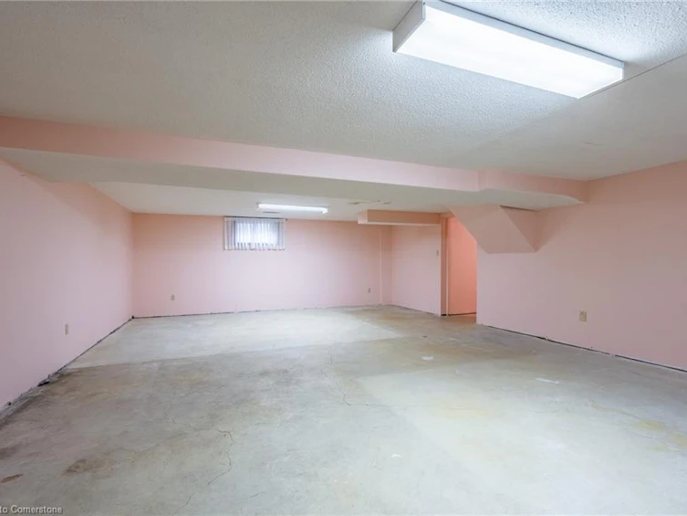10 Dorothy Street, Hamilton, ON, L9A 3N8 - 30