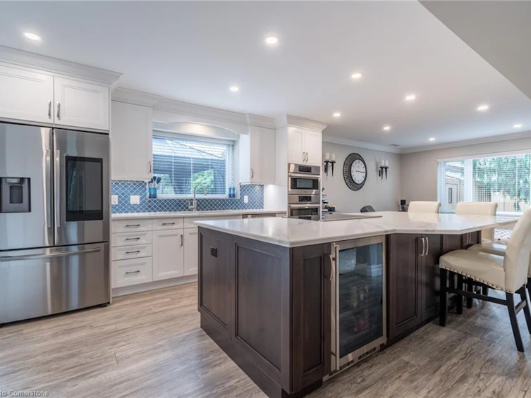 16 Noble Kirk Drive, Hamilton, ON, L8B 0Z2 - 13