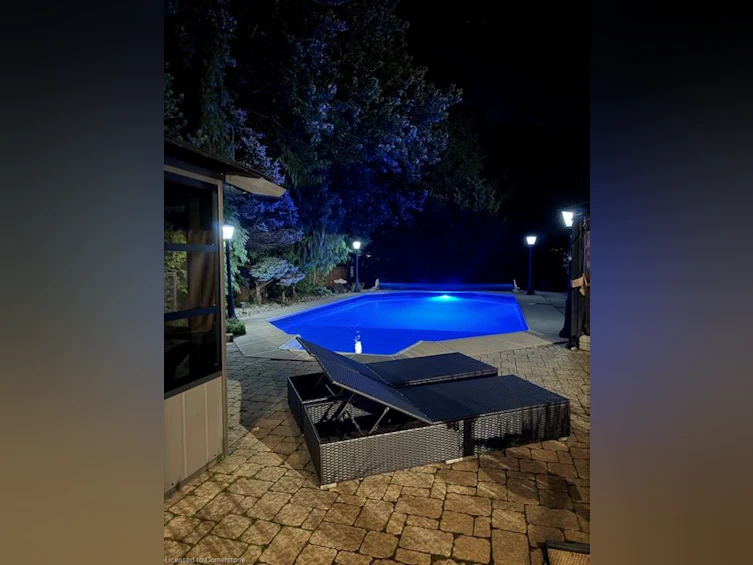 16 Noble Kirk Drive, Hamilton, ON, L8B 0Z2 - 41