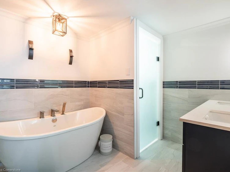 16 Noble Kirk Drive, Hamilton, ON, L8B 0Z2 - 23