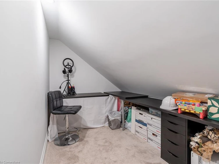 16 Noble Kirk Drive, Hamilton, ON, L8B 0Z2 - 27