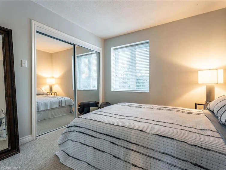 16 Noble Kirk Drive, Hamilton, ON, L8B 0Z2 - 28