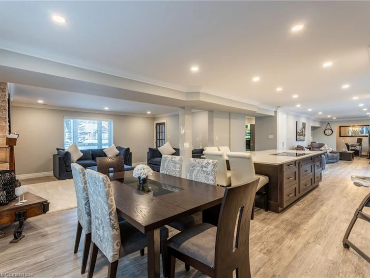 16 Noble Kirk Drive, Hamilton, ON, L8B 0Z2 - 11
