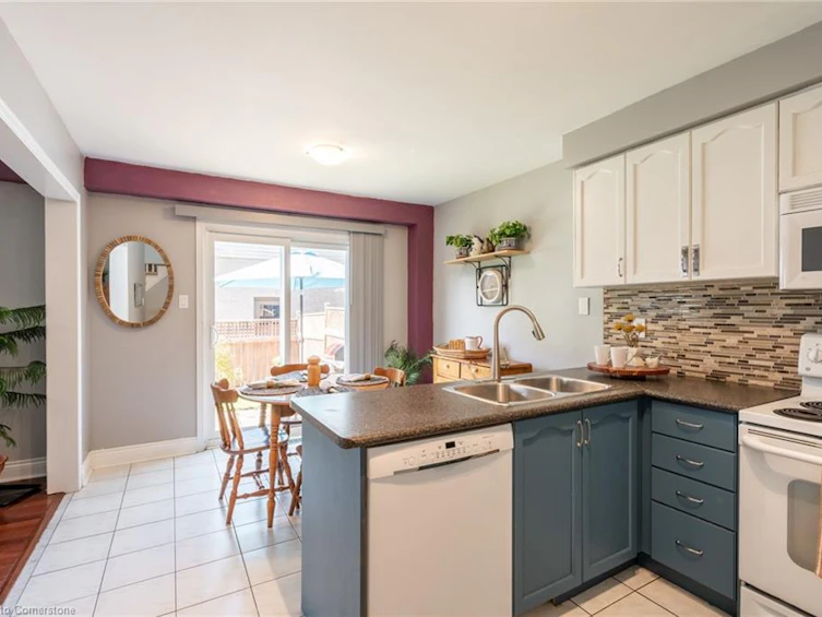 117 Laurendale Avenue, Hamilton, ON, L8B 0N2 - 13