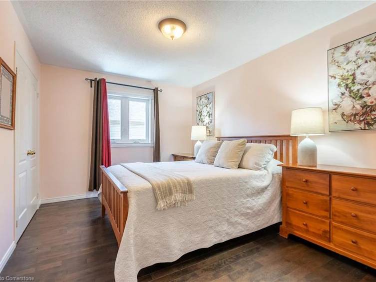 117 Laurendale Avenue, Hamilton, ON, L8B 0N2 - 18