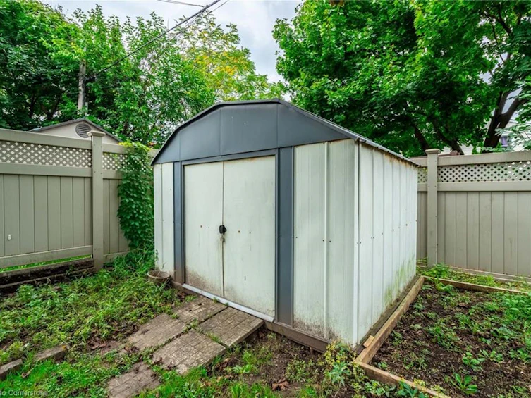 19 Graham Avenue N, Hamilton, ON, L8H 4J6 - 23