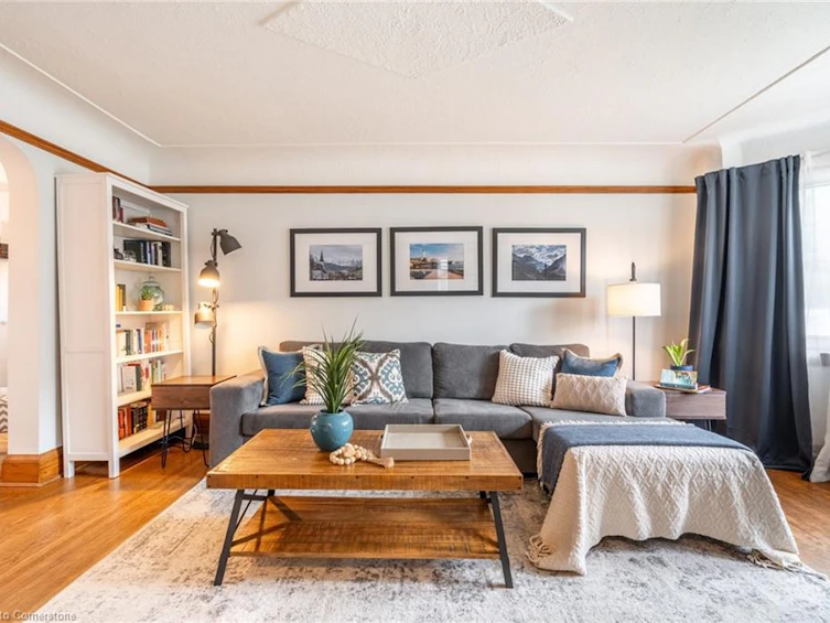 305 Wexford Avenue S, Hamilton, ON, L8K 2P4 - 5
