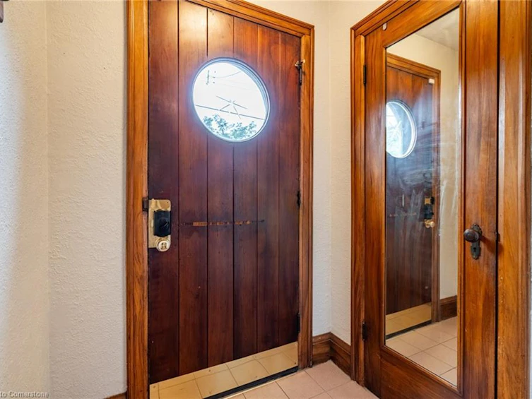 305 Wexford Avenue S, Hamilton, ON, L8K 2P4 - 4