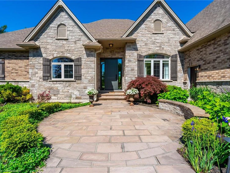 1068 Wyatt Road, Hamilton, ON, L8B 1A3 - 3