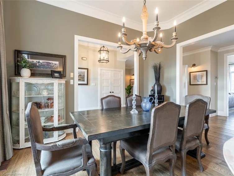 1068 Wyatt Road, Hamilton, ON, L8B 1A3 - 5