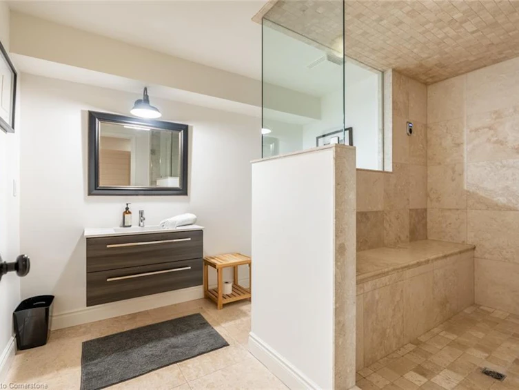 1068 Wyatt Road, Hamilton, ON, L8B 1A3 - 20
