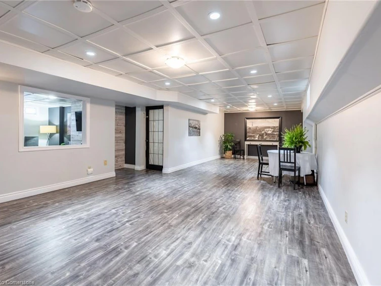 19 Vanstraalen Street, Hamilton, ON, L0R 1H3 - 26