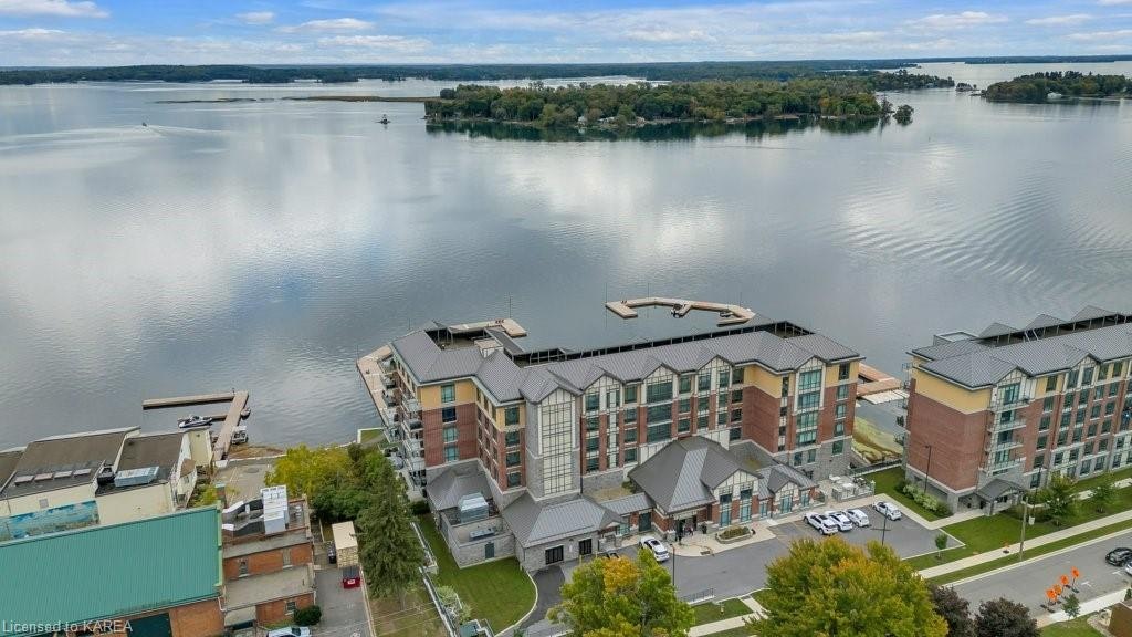 306-129 South Street, Gananoque, ON, K7G 1A1