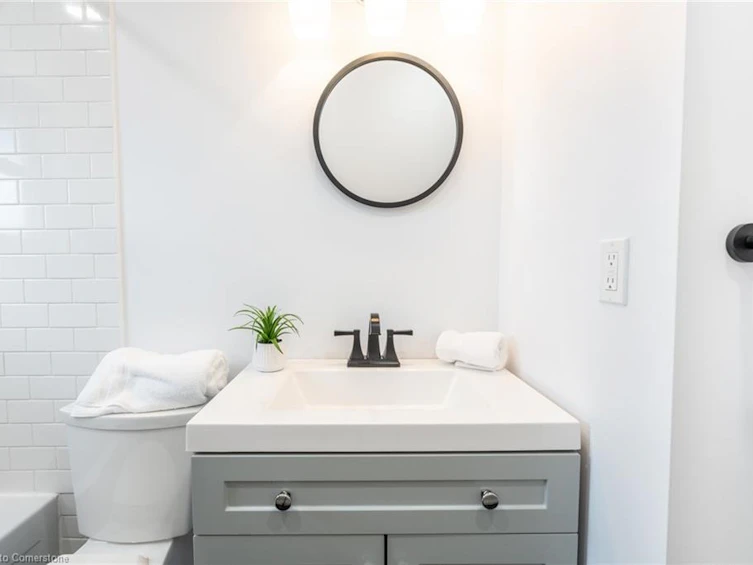818 Ninth Avenue, Hamilton, ON, L8T 2A9 - 17