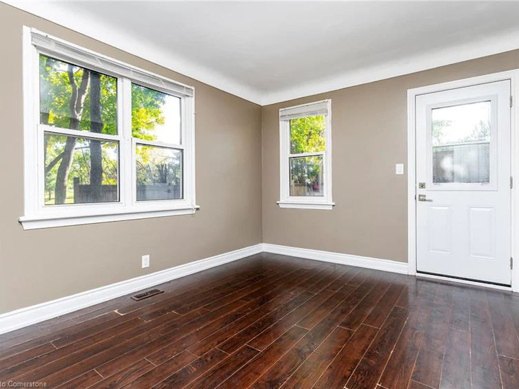 1554 Main Street E, Hamilton, ON, L8K 1E6 - 12