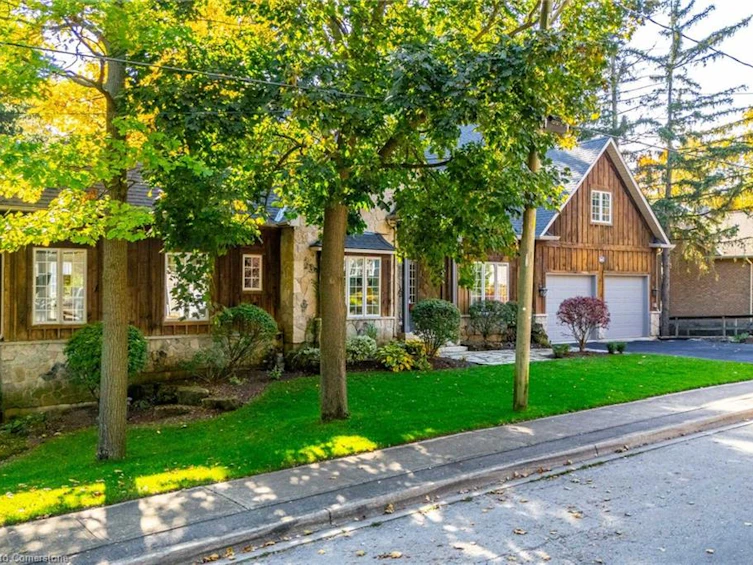 64 Nelson Street, Hamilton, ON, L0R 2H6 - 2