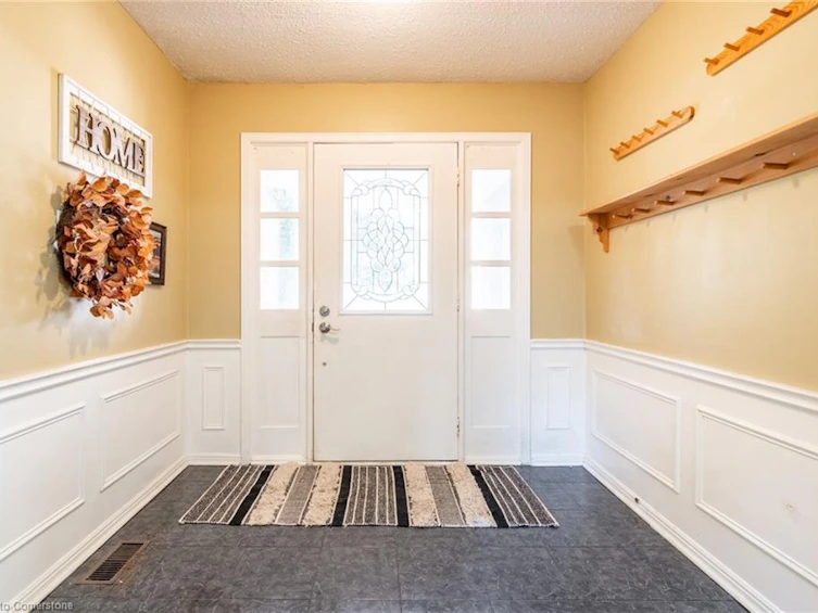 93 Turnbull Road, Hamilton, ON, L9H 5R8 - 4
