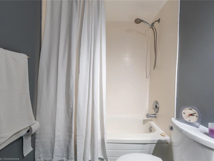 46-33 Rochelle Avenue, Hamilton, ON, L8W 1P9 - 27