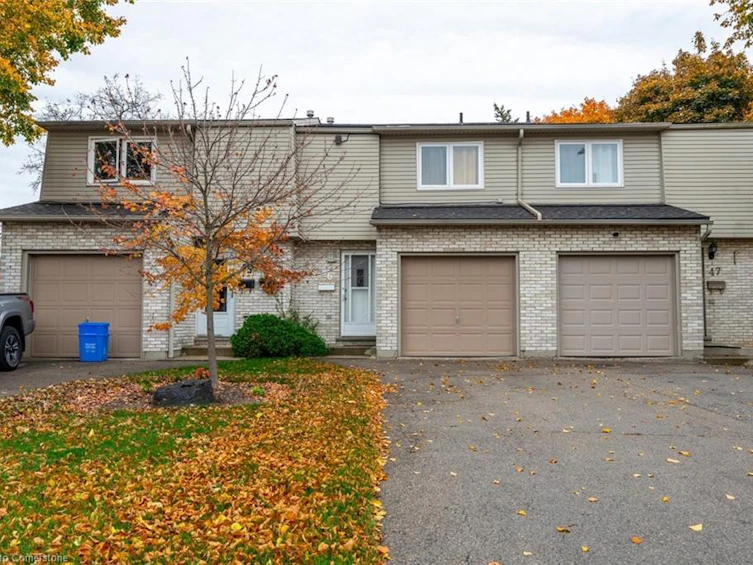 46-33 Rochelle Avenue, Hamilton, ON, L8W 1P9 - 2