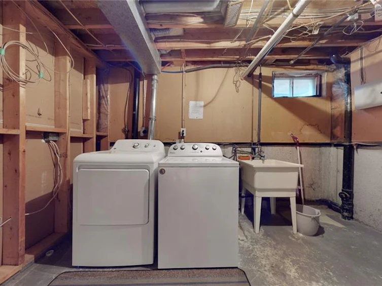 6 Princip Street, Hamilton, ON, L8W 2M3 - 31