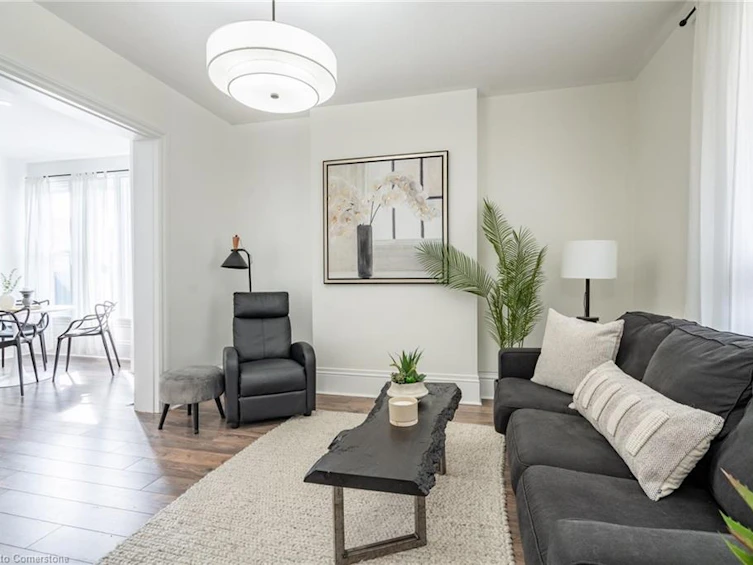 30 Bristol Street, Hamilton, ON, L8L 2T8 - 7